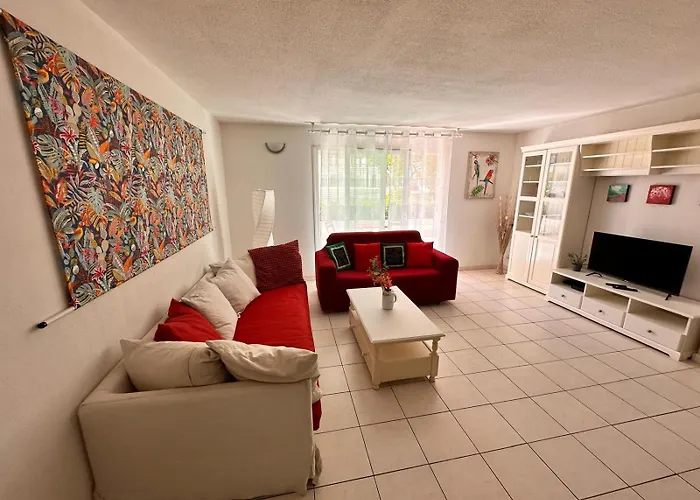 Des Domes Fshh דירה