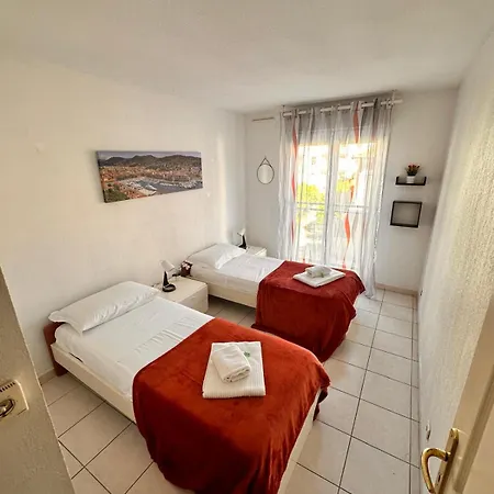 Des Domes Fshh * Nice