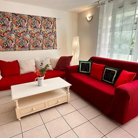 Des Domes Fshh * Nice